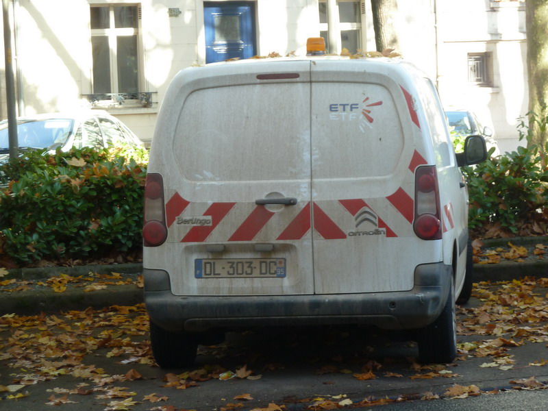 Citroën Berlingo (2015-11-07 Tours) DL-303-DC (4).jpg