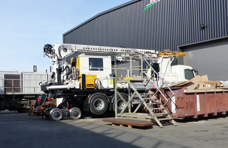 Camion A3772-A Socofer n°911 + Module grue (2017-02-25 SPDC) (1).jpg