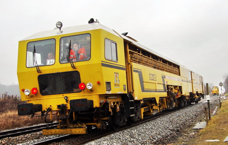 99 87 9 121 507-7 Type 109-32 S (2017-02-07 Ponts de Bray à Jsssy) (1 (1).jpg