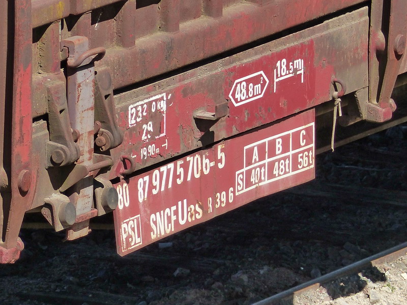 80 87 977 5 706-5 Uas R39 6 SNCF-PSL (2017-04-09 BIDON V à SPDC) (2).jpg