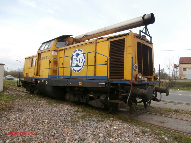 V211 N° 182 555 TSO=25.JPG