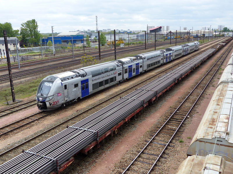 80 87 977 2 678-9 Uas S03 6 F SNCF-DJ (2017-04-17 SPDC) (4).jpg