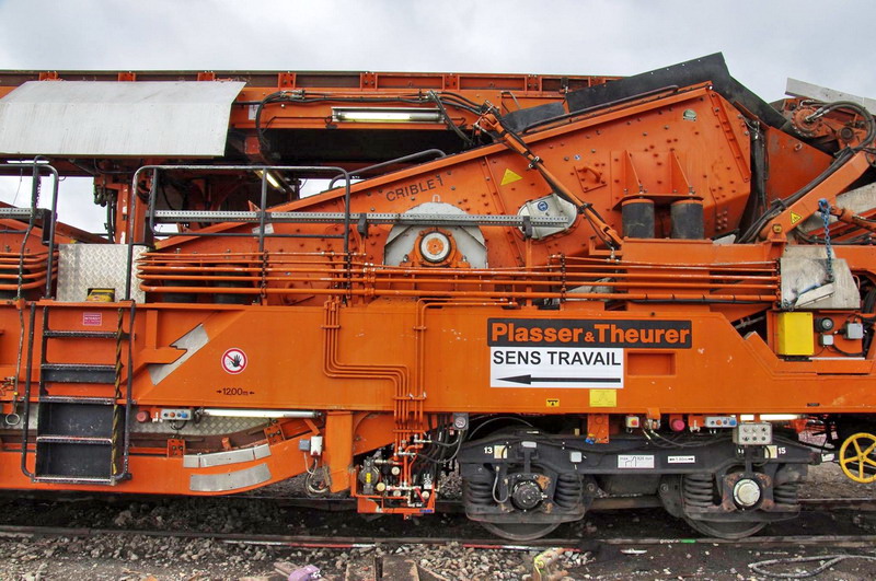 99 87 9 114 501-9 RM 900 HD 100 AHM (2013-06-12 Laon) Colas Rail (51).jpg
