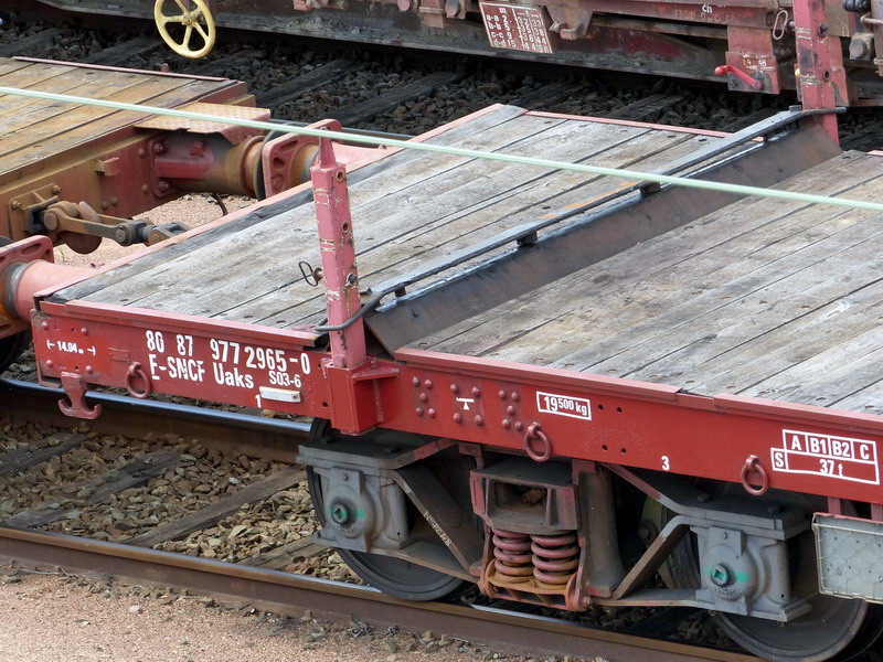 80 87 977 2 965-0 Uaks S03 6 F SNCF-DJ (2015-06-27 SPDC) (2).jpg