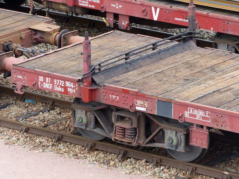80 87 977 2 964-3 Uas S03 6 F SNCF-DJ (2015-09-04 SPDC) (2).jpg