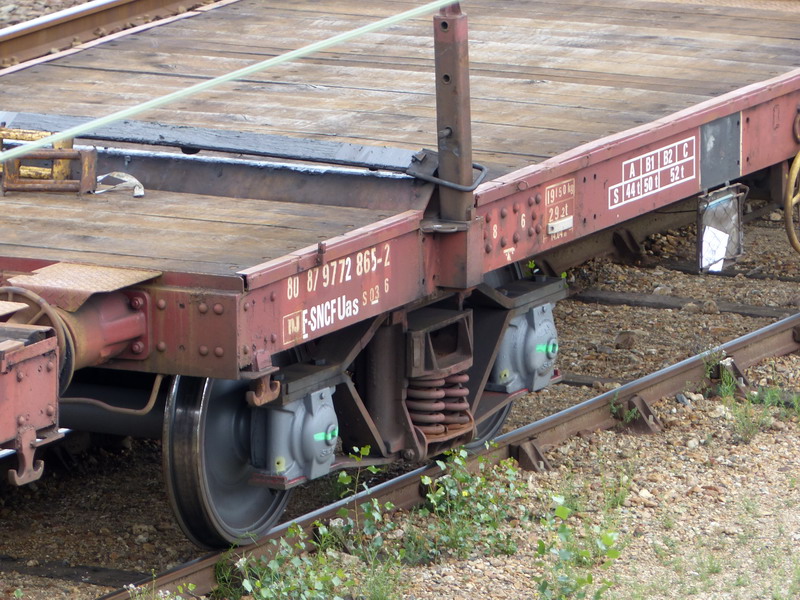 80 87 977 2 865-2 Uas S03 6 F SNCF-DJ (2015-09-04 SPDC) (2).jpg