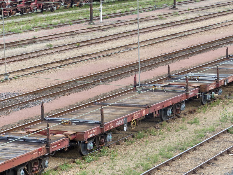 80 87 977 2 865-2 Uas S03 6 F SNCF-DJ (2015-09-04 SPDC) (1).jpg
