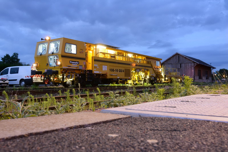 99 87 9 122 051-5 Type 108 16 GS-4 (2017-05-31 gare de Joué-lès-Tours).jpg