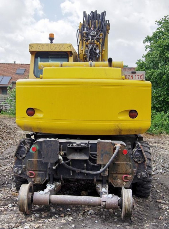 ATLAS TEREX 1604 KZW (2017-06-07 gare de Menin) Frateur de Pourcq (4).jpg