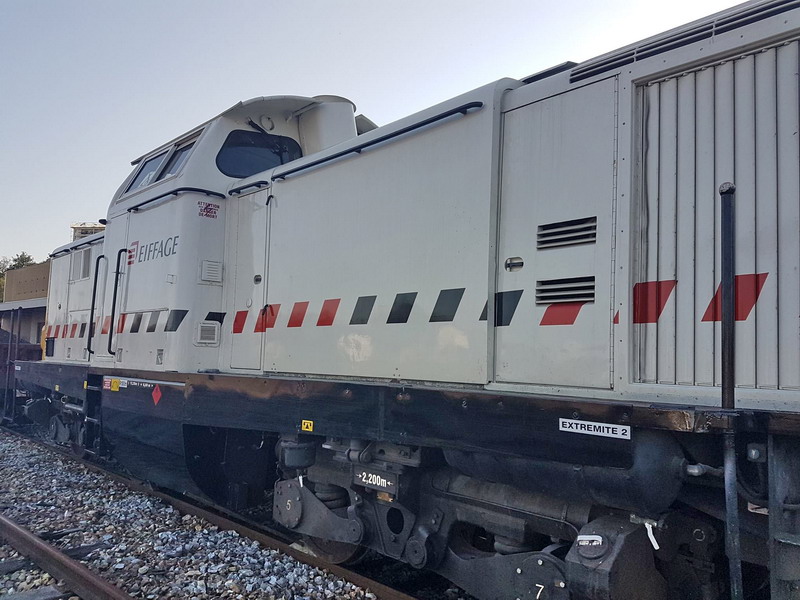 99 87 9 182 593-3 V212 (2017-06-13 Limoges) Eiffage Pichenot (1).jpg
