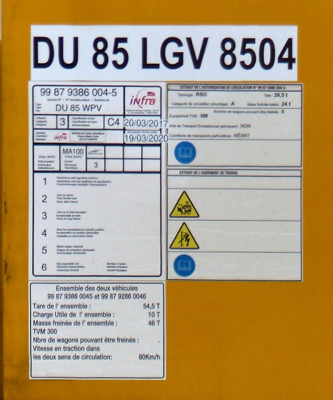 99 87 9 286 004-6 DU 85 DR (2017-08-13 Infrapôle LGV A à SPDC) (4).jpg