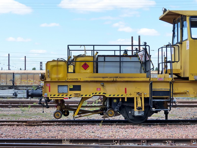 99 87 9 128 058-4 Combi 20 Matisa (2017-08-06 BIDON V Ã SPDC) (3).jpg