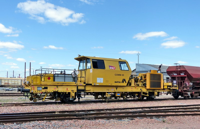 99 87 9 128 058-4 Combi 20 Matisa (2017-08-06 BIDON V Ã SPDC) (1).jpg