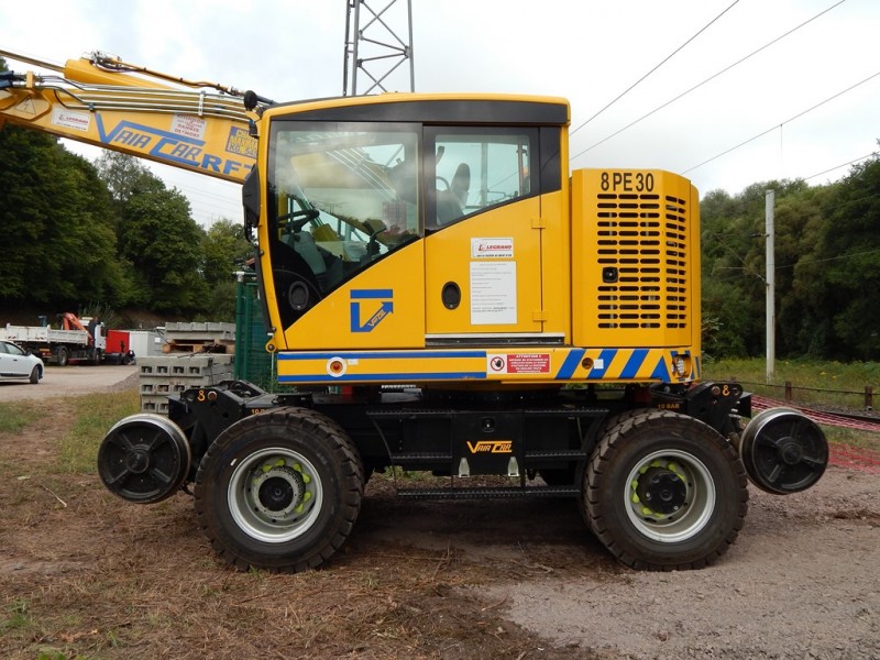 VAIA CAR RF7 - 0516RF706 - LEGRAND (3) (Copier).JPG