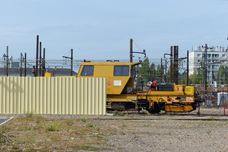 99 87 9 128 057-6 Combi 20 SNCF-INFRA-TR (2017-09-24 C2MI à SPDC) (1).jpg