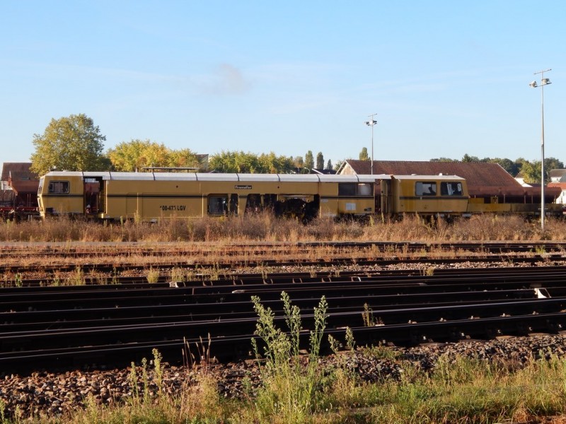 108 475 LGV - 99 87 9 124 311 1 - SNCF (1) (Copier).JPG