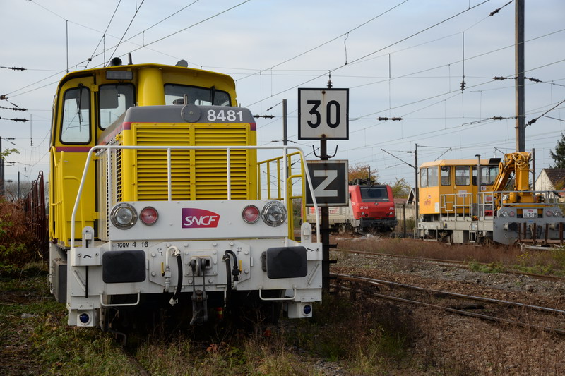 Y 8481 (2017-11-14 Somain) + 7.118 SNCF-LL + 27141.jpg