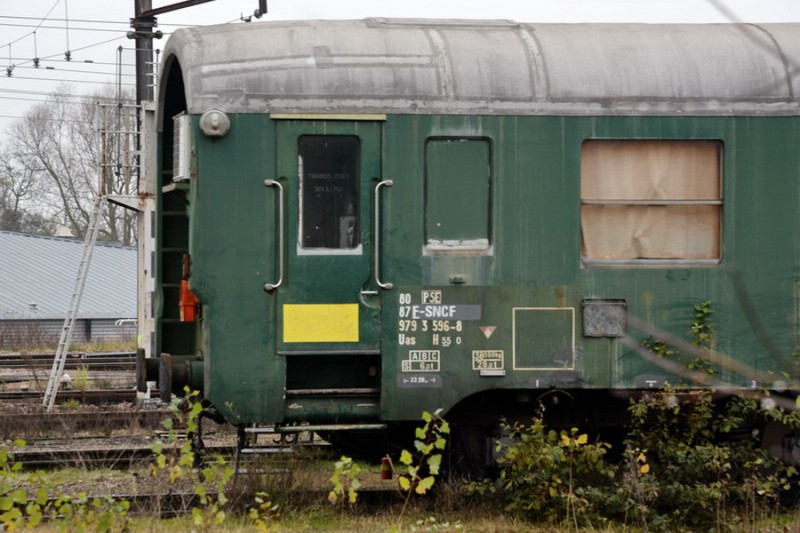 80 87 979 3 596-8 Uas H55 0 F SNCF-PSE (2017-12-05 Montereau) (2).jpg