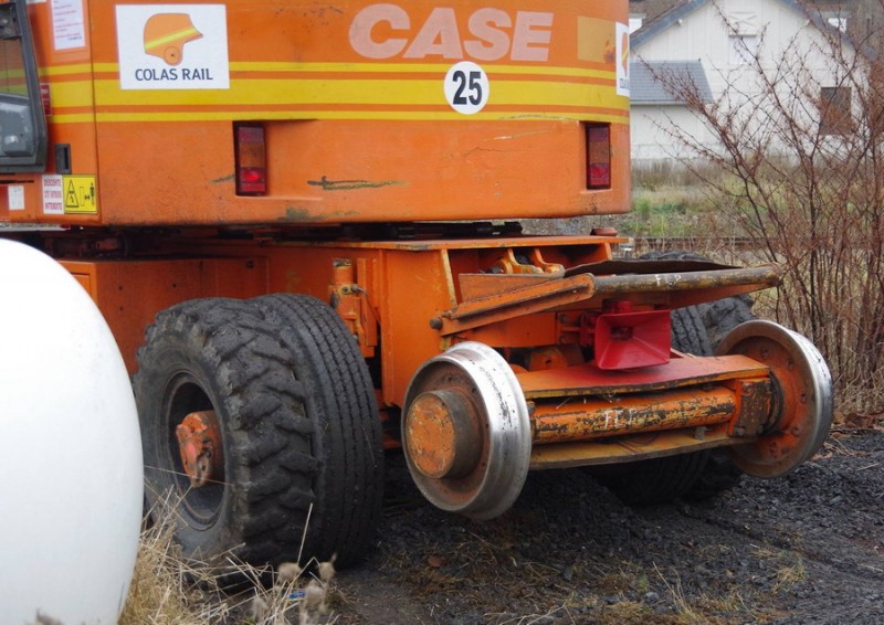 CASE 788 PRR (2018-01-09 gare de Chaulnes 80) Colas Rail F 6200043 (13).jpg