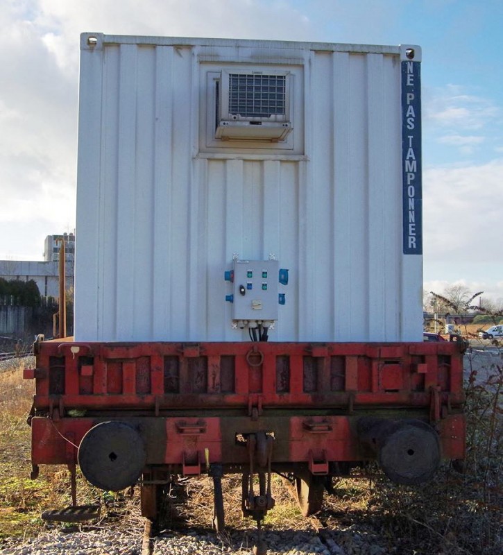 40 87 959 4 930-9 Us K55 1 F SNCF-AM (2018-01-19 gare de Laon) (26).jpg