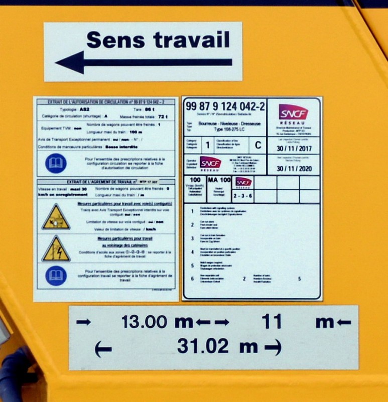 99 87 9 124 042-2 - 108-275 LC (2018-01-27 Somain) SNCF RESEAU Infralog Nord (12).jpg