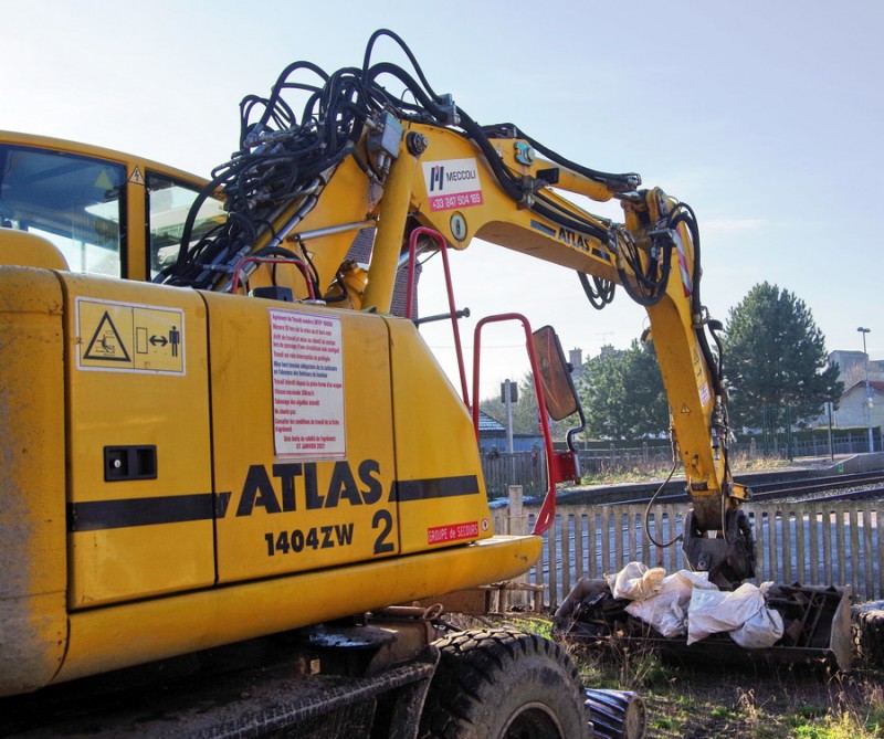 ATLAS 1404 ZW (2018-02-08 gare de Rosiére) Meccoli 2 (19).jpg