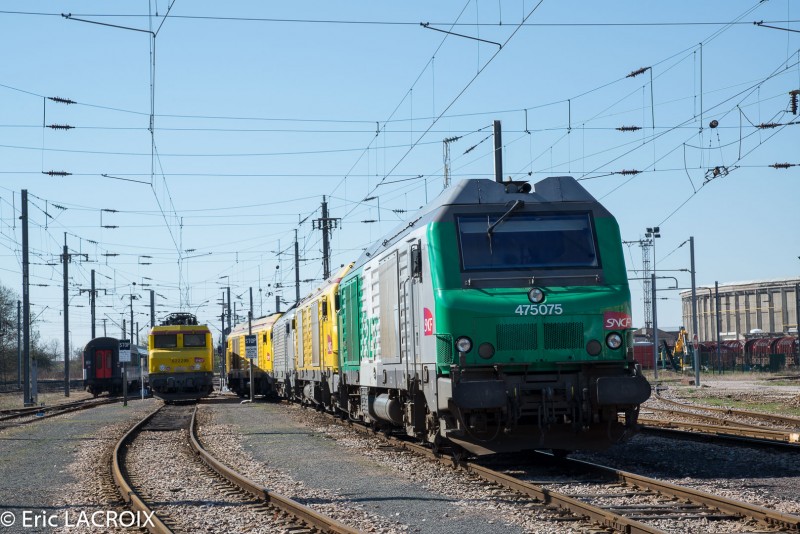 Train 2015 04 06 (106).jpg (461.55 Kio) Vu 15773 fois Train 2015 04 06 (106).jpg