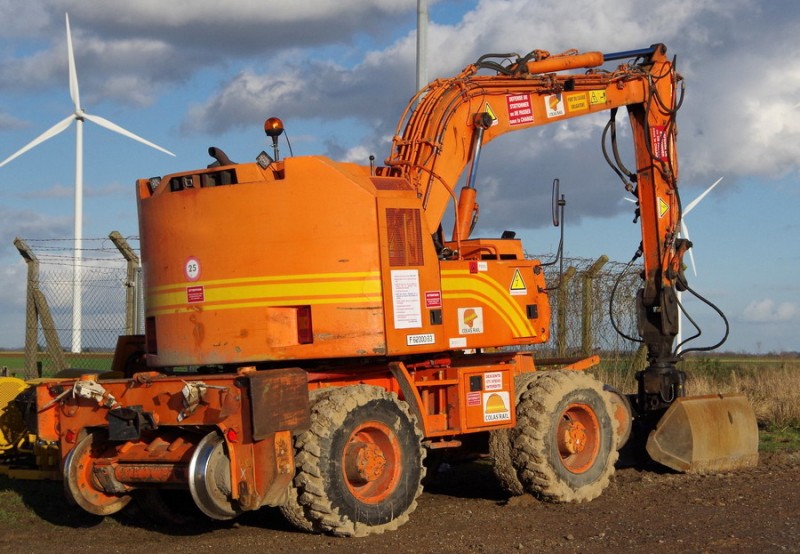 CASE 788 PRR (2018-02-12 PN n°33 Rouy-le-Petit) Colas Rail F 62000 33 (1).jpg