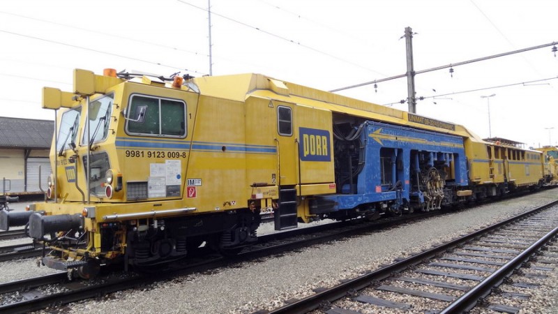 99 81 9123 009-8 (2017-08-11 St Pölten Autriche) Unimat 09-32 4S Dynamic (3).jpg (153.96 Kio) Vu 1125 fois 99 81 9123 009-8 (2017-08-11 St Pölten Autriche) Unimat 09-32 4S Dynamic (3).jpg