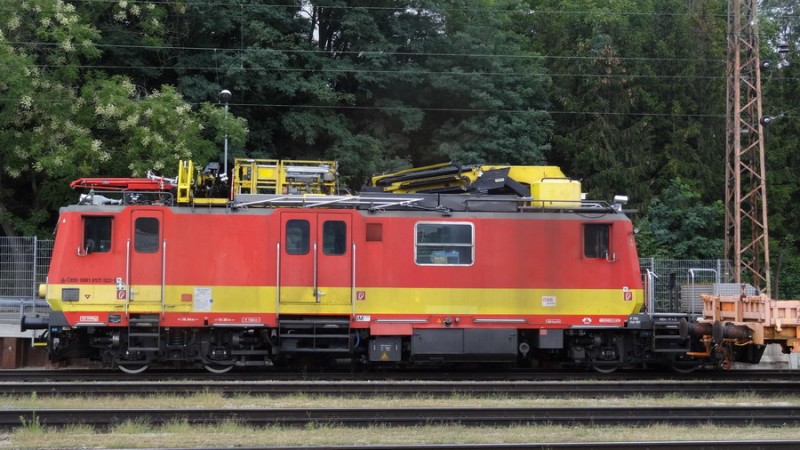 X 552 003-6 -  99 81 9131 522-0 (2017-08-11 St Pölten Autriche) (1).jpg