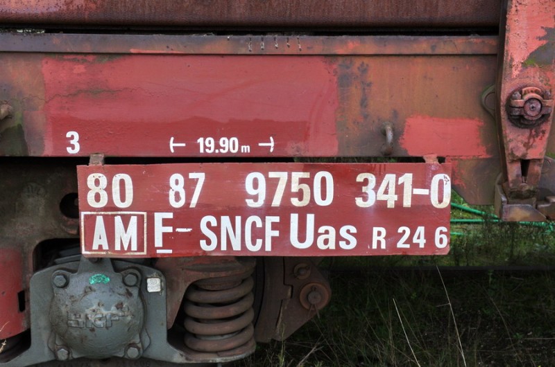 80 87 975 0 341-0 Uas R24 6 F SNCF-AM (2013-11-02 St Quentin) (3).jpg