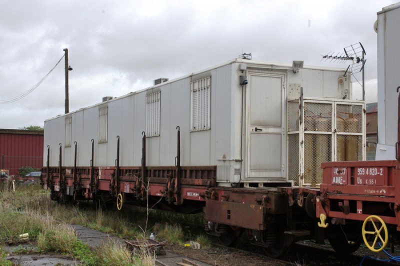 80 87 975 0 341-0 Uas R24 6 F SNCF-AM (2013-11-02 St Quentin) (1).jpg