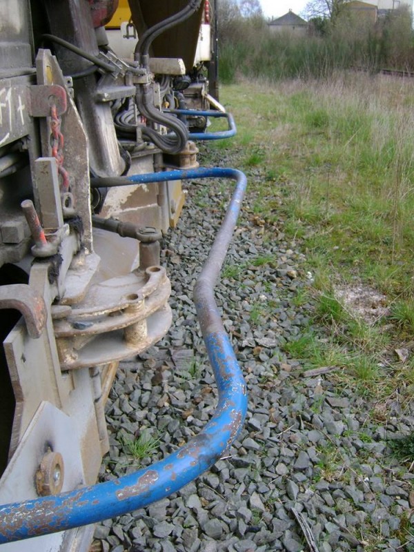 99 87 9 225 507-2 (2013-00-00 RVB à la Brochinière près de Rennes) (4).jpg (276.76 Kio) Vu 4866 fois 99 87 9 225 507-2 (2013-00-00 RVB à la Brochinière près de Rennes) (4).jpg