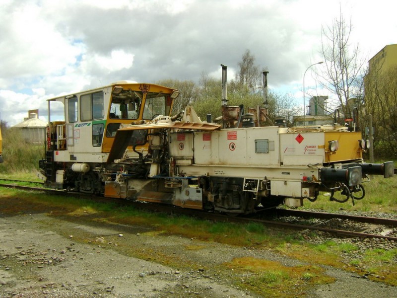 99 87 9 225 507-2 (2013-00-00 RVB à la Brochinière près de Rennes) (1).jpg (218.04 Kio) Vu 4866 fois 99 87 9 225 507-2 (2013-00-00 RVB à la Brochinière près de Rennes) (1).jpg