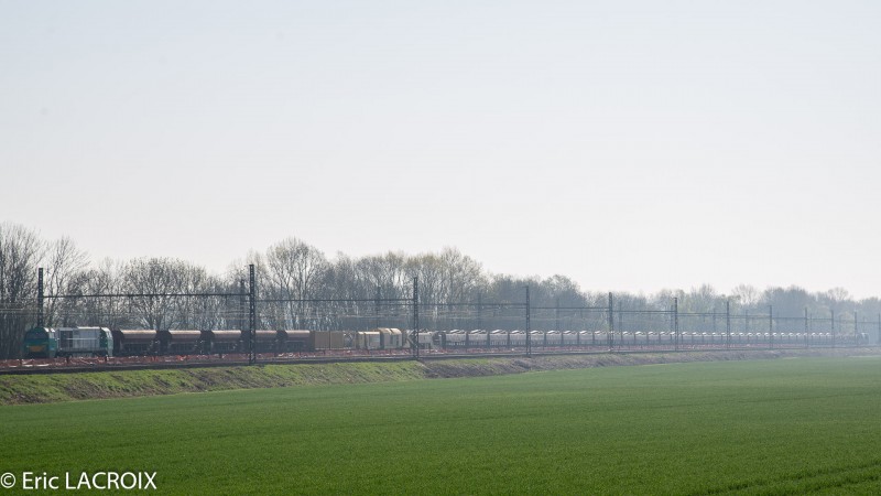 Train 2017 04 03 (2).jpg (467.22 Kio) Vu 2584 fois Train 2017 04 03 (2).jpg