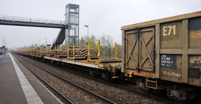 2018-04-09 gare Ham (4).jpg (133.93 Kio) Vu 2579 fois 2018-04-09 gare Ham (4).jpg