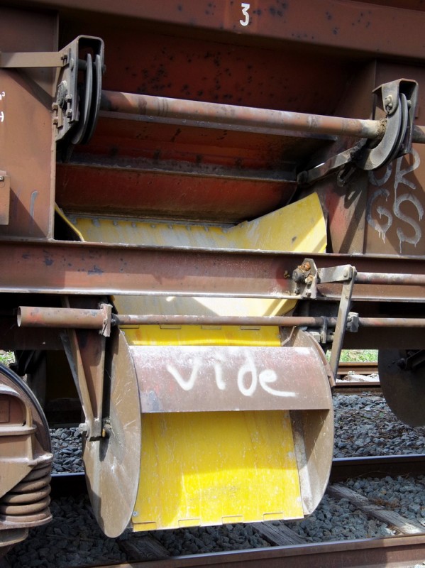 80 87 977 8 888-8 Uas D12 6 F-SNCFR (2018-04-24 Laon) (3).jpg (214.49 Kio) Vu 636 fois 80 87 977 8 888-8 Uas D12 6 F-SNCFR (2018-04-24 Laon) (3).jpg