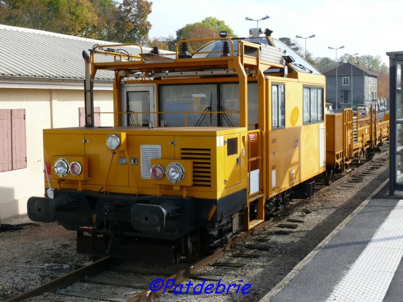 draisine jaune.jpg