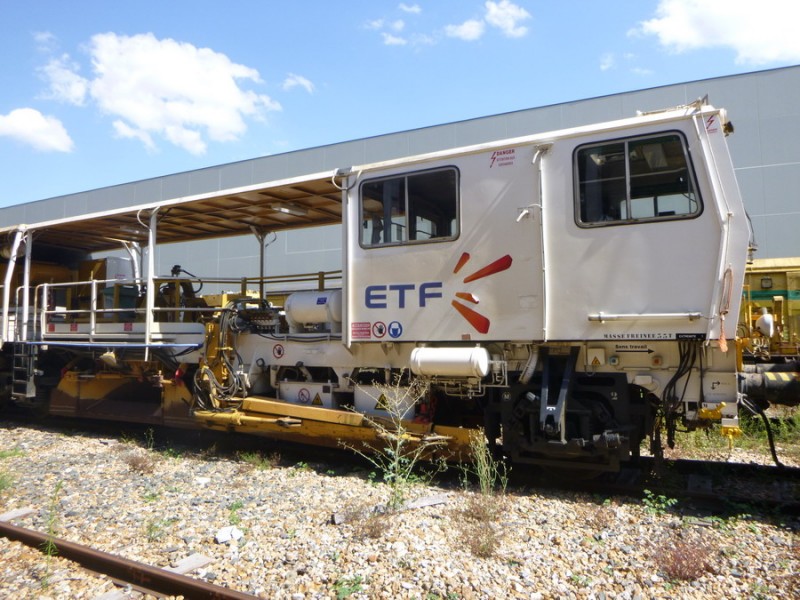 99 87 9 125 504-0 (2018-08-01 St-Leu-d'Esserent) RTG 15-2B n°605 (2).jpg (238.32 Kio) Vu 3875 fois 99 87 9 125 504-0 (2018-08-01 St-Leu-d'Esserent) RTG 15-2B n°605 (2).jpg