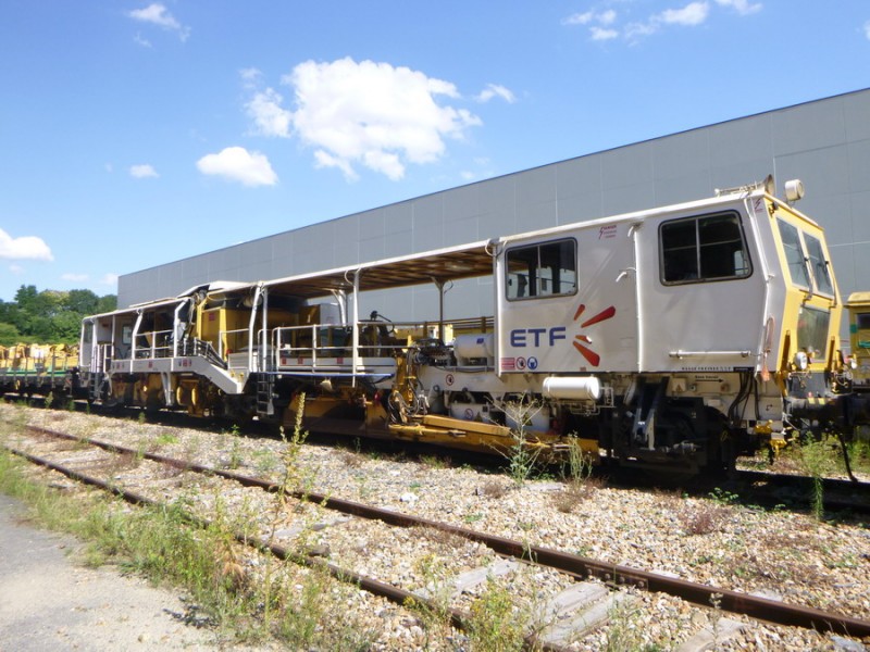 99 87 9 125 504-0 (2018-08-01 St-Leu-d'Esserent) RTG 15-2B n°605 (1).jpg (241.12 Kio) Vu 3875 fois 99 87 9 125 504-0 (2018-08-01 St-Leu-d'Esserent) RTG 15-2B n°605 (1).jpg