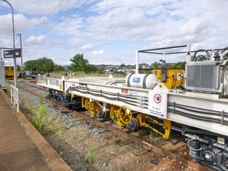 99 87 9 326 502-1 (2018-08-13 gare de Blois) RGT35-2B & VGS04MSC (4).jpg