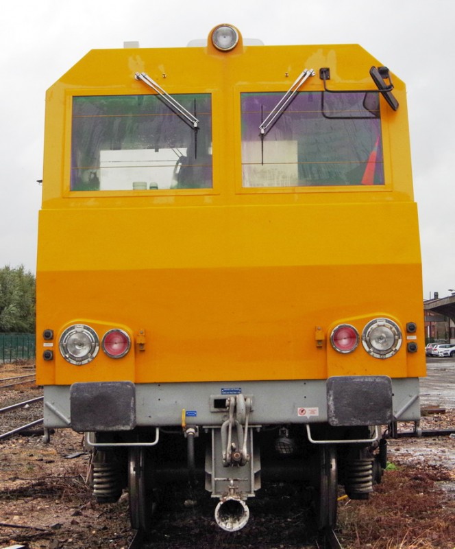 99 87 9 185 421-8 (2018-10-30 Saint Quentin) DU94 8-131 SNCF-AM (20).jpg