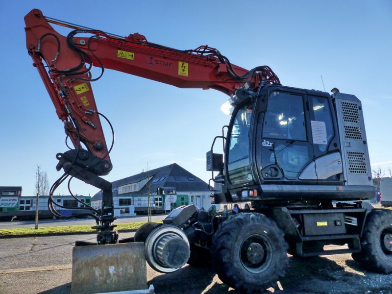 Hitachi D2R ZX170PRR (2018-12-25 SPDC) STMF (1).jpg