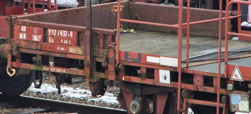 40 87 952 1 637 8 Us K24 1 SNCF-MN (2019-01-25 Tergnier) (2).jpg