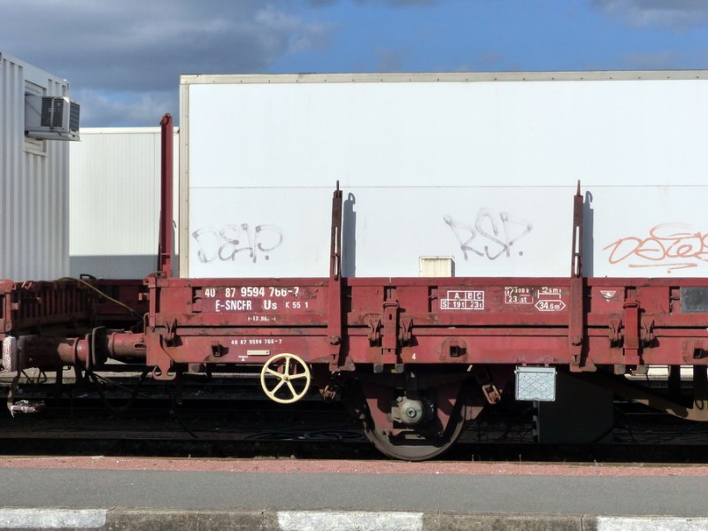 40 87 959 4 766-7 Us K55 1 F-SNCFR (2019-03-11 gare de Joué-les-Tours) (3).jpg (159.27 Kio) Vu 2207 fois 40 87 959 4 766-7 Us K55 1 F-SNCFR (2019-03-11 gare de Joué-les-Tours) (3).jpg