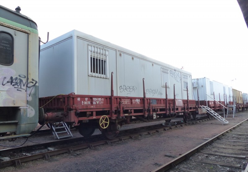 40 87 959 4 893-9 Us K55 1 F-SNCFR (2019-03-11 gare de Joué-les-Tours) (2).jpg (146.23 Kio) Vu 1443 fois 40 87 959 4 893-9 Us K55 1 F-SNCFR (2019-03-11 gare de Joué-les-Tours) (2).jpg