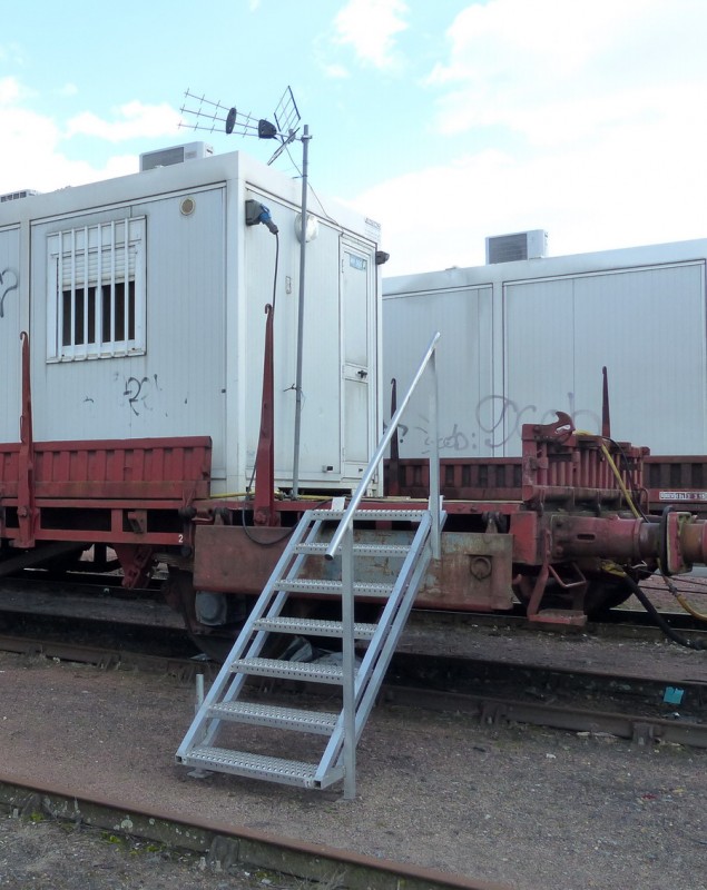 40 87 959 4 893-9 Us K55 1 F-SNCFR (2019-03-11 gare de Joué-les-Tours) (1.jpg (274.33 Kio) Vu 1443 fois 40 87 959 4 893-9 Us K55 1 F-SNCFR (2019-03-11 gare de Joué-les-Tours) (1.jpg