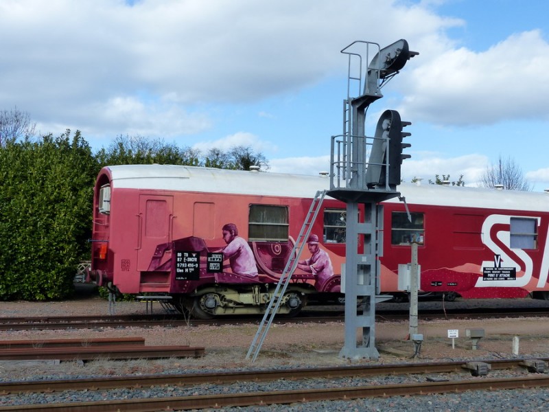 80 87 979 3 416-9 Uas H55 0 F SNCF-TR (2019-03-11 gare de Joué-les-Tours) (7).jpg