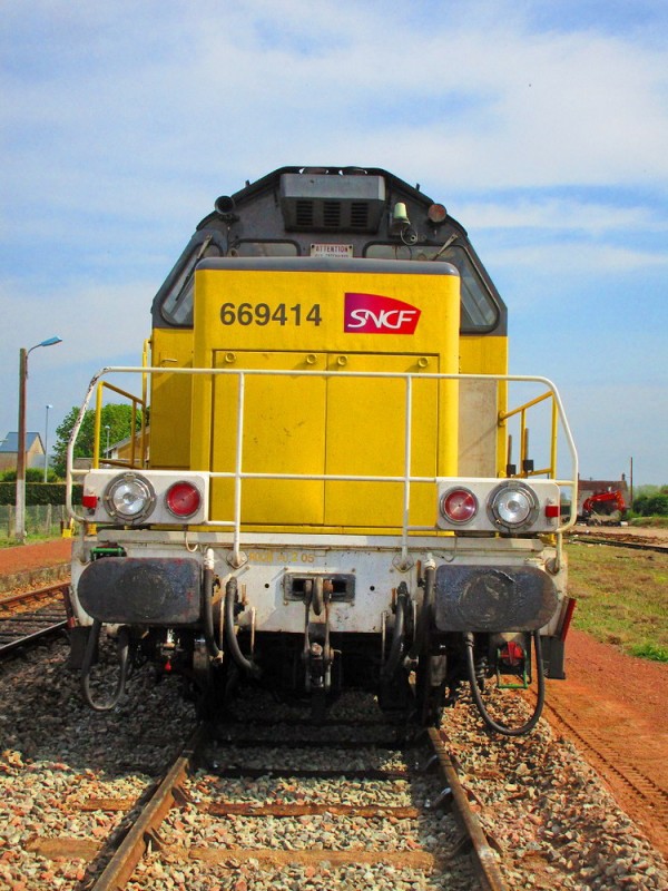 (75) BB 669414 Chalindrey.jpg (282.67 Kio) Vu 5856 fois (75) BB 669414 Chalindrey.jpg