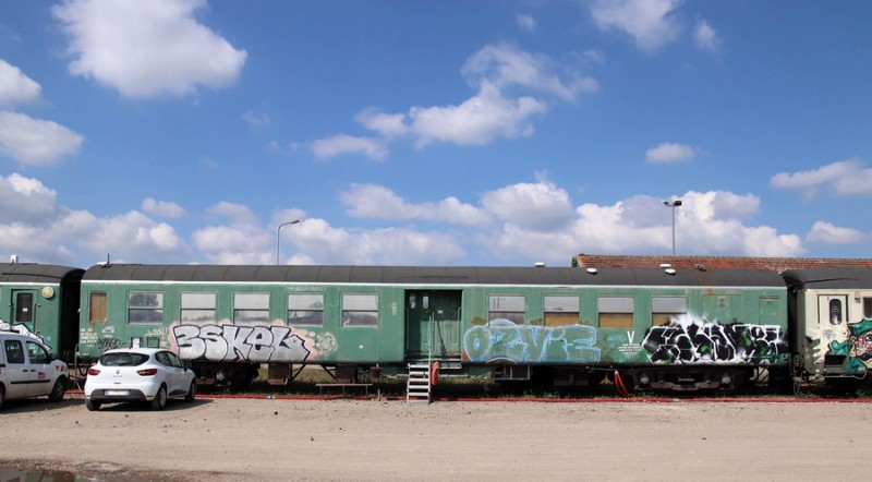 80 87 979 3 306-2 Uas H55 0 SNCF-RS (2019-05-21 Gien) (2).jpg